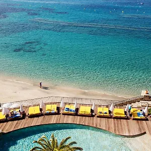 hotel-le-bailli-de-suffren.fr-provencehotel.com/